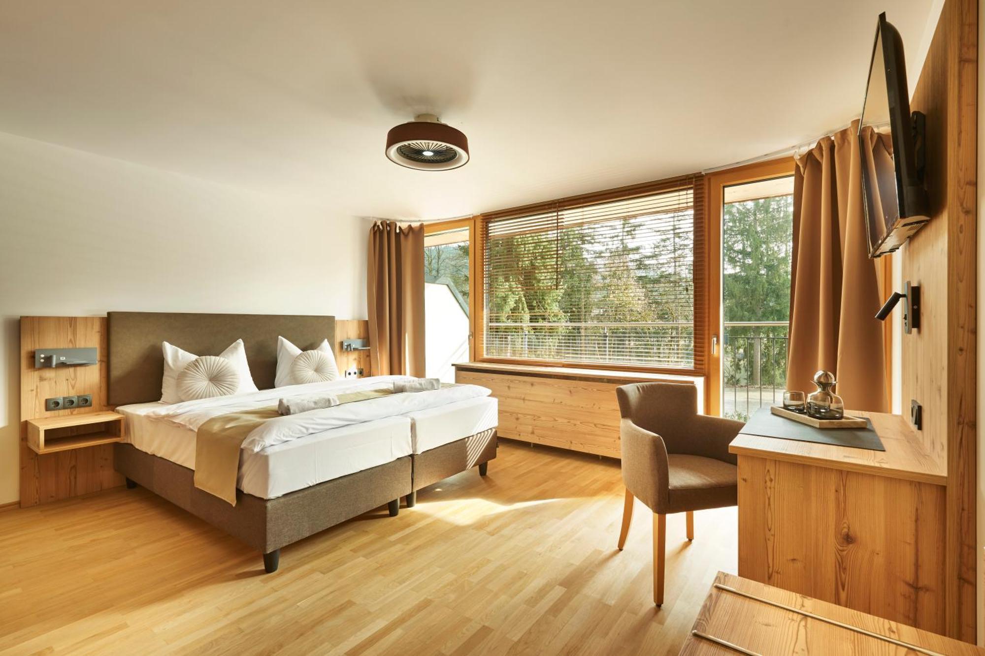 Das Dreiburgensee Naturhotel & Spa Thurmansbang Bagian luar foto