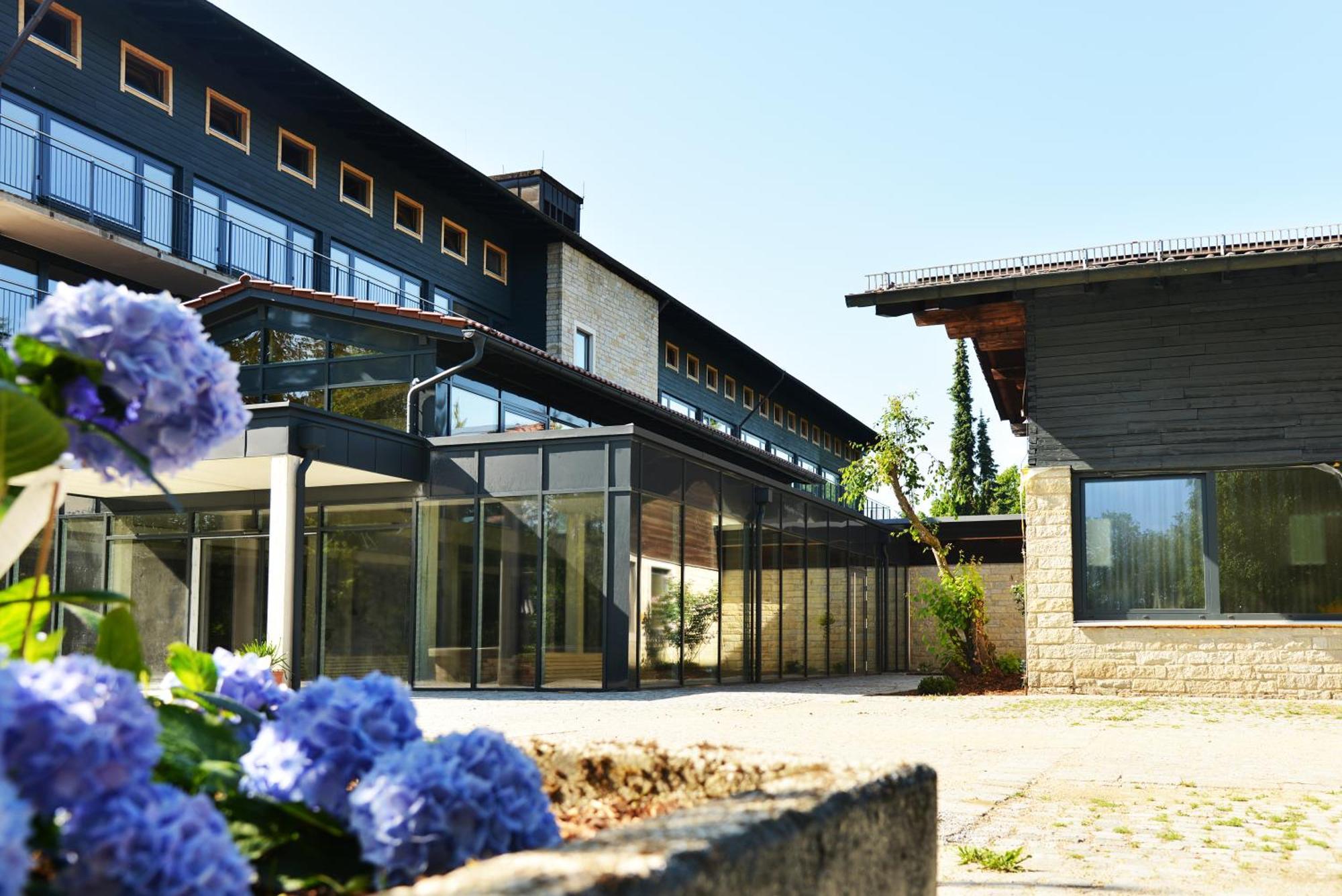Das Dreiburgensee Naturhotel & Spa Thurmansbang Bagian luar foto